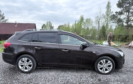 Chevrolet Cruze II, 2013 год, 870 000 рублей, 3 фотография