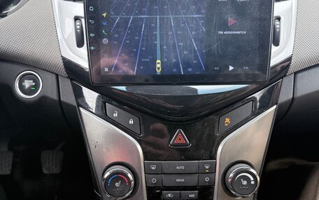 Chevrolet Cruze II, 2013 год, 870 000 рублей, 15 фотография