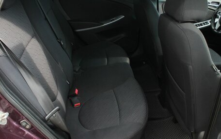 Hyundai Solaris II рестайлинг, 2011 год, 775 000 рублей, 26 фотография