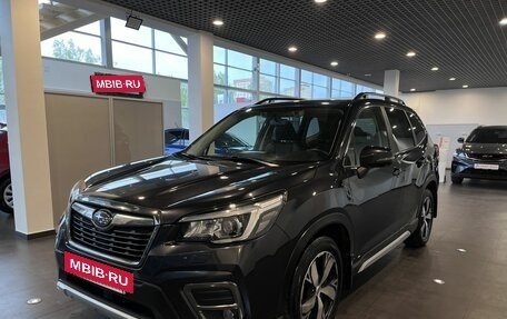 Subaru Forester, 2018 год, 3 250 000 рублей, 7 фотография