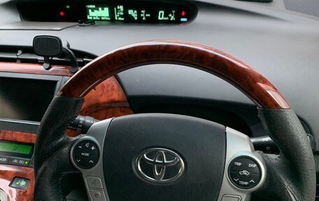 Toyota Prius, 2010 год, 1 000 000 рублей, 11 фотография