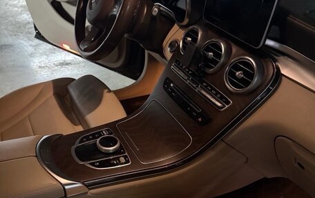 Mercedes-Benz GLC, 2018 год, 2 800 000 рублей, 21 фотография