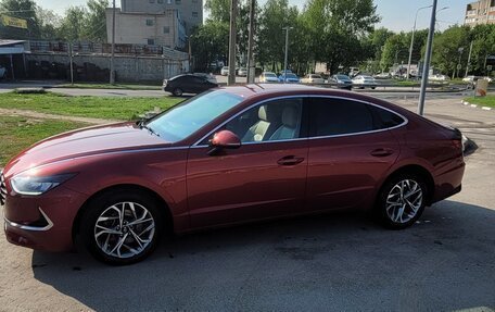 Hyundai Sonata VIII, 2021 год, 2 600 000 рублей, 3 фотография