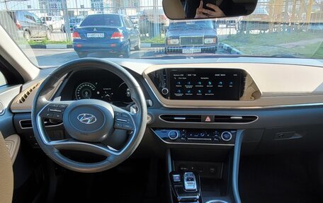 Hyundai Sonata VIII, 2021 год, 2 600 000 рублей, 8 фотография
