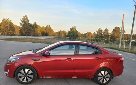 KIA Rio III рестайлинг, 2012 год, 1 000 000 рублей, 3 фотография