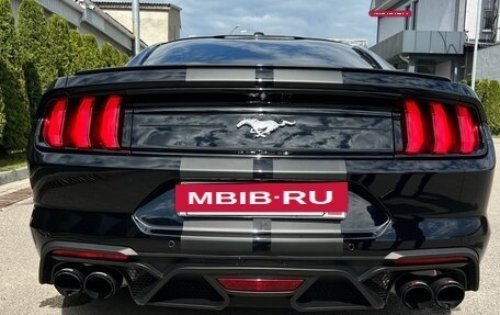 Ford Mustang VI рестайлинг, 2019 год, 3 200 000 рублей, 8 фотография