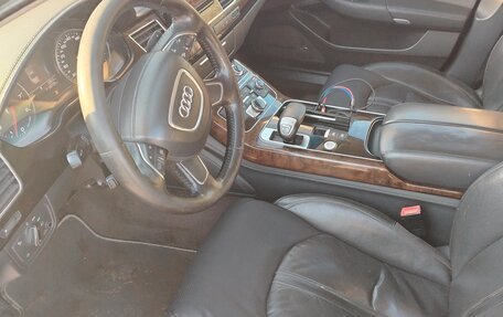 Audi A8, 2010 год, 1 000 000 рублей, 9 фотография