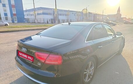 Audi A8, 2010 год, 1 000 000 рублей, 3 фотография