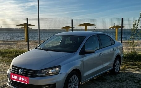 Volkswagen Polo VI (EU Market), 2019 год, 750 000 рублей, 3 фотография