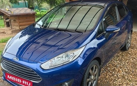 Ford Fiesta, 2015 год, 1 200 000 рублей, 2 фотография