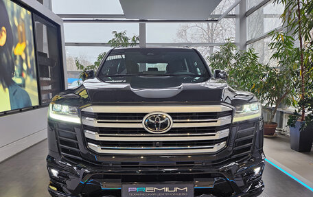 Toyota Land Cruiser, 2025 год, 16 950 000 рублей, 2 фотография