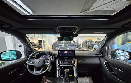 Toyota Land Cruiser, 2025 год, 16 950 000 рублей, 15 фотография