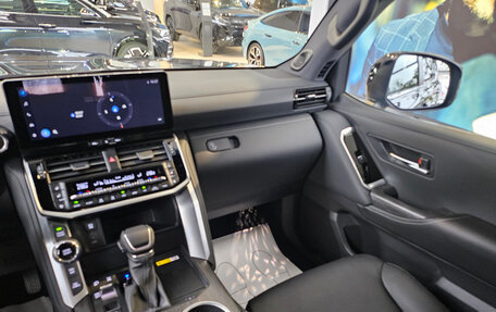 Toyota Land Cruiser, 2025 год, 16 950 000 рублей, 19 фотография