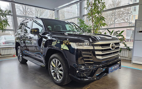 Toyota Land Cruiser, 2025 год, 16 950 000 рублей, 34 фотография