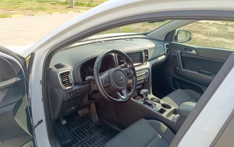 KIA Sportage IV рестайлинг, 2018 год, 2 450 000 рублей, 9 фотография