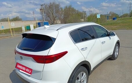 KIA Sportage IV рестайлинг, 2018 год, 2 450 000 рублей, 5 фотография