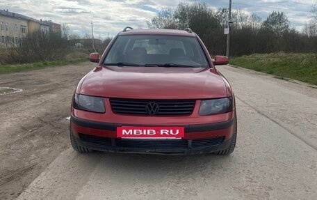 Volkswagen Passat B5+ рестайлинг, 1998 год, 350 000 рублей, 2 фотография