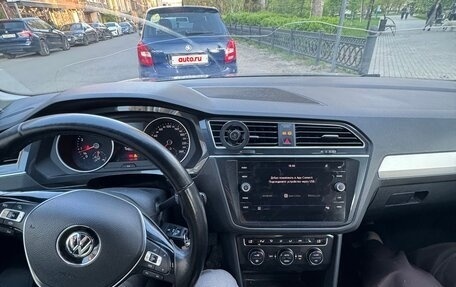 Volkswagen Tiguan II, 2018 год, 2 100 000 рублей, 9 фотография
