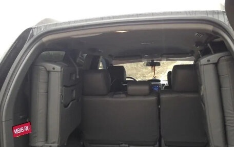 Toyota Land Cruiser Prado 120 рестайлинг, 2008 год, 2 600 000 рублей, 5 фотография