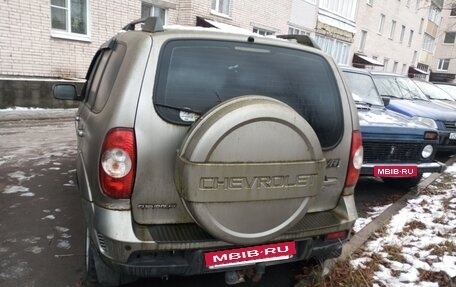 Chevrolet Niva I рестайлинг, 2012 год, 220 000 рублей, 4 фотография