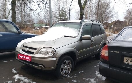 Chevrolet Niva I рестайлинг, 2012 год, 220 000 рублей, 2 фотография