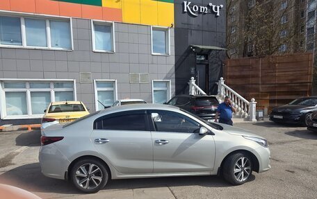 KIA Rio IV, 2017 год, 1 050 000 рублей, 9 фотография