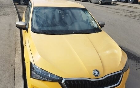 Skoda Rapid II, 2021 год, 1 350 000 рублей, 2 фотография