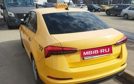 Skoda Rapid II, 2021 год, 1 350 000 рублей, 3 фотография