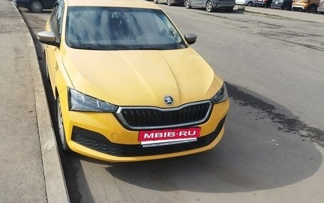 Skoda Rapid II, 2021 год, 1 350 000 рублей, 6 фотография