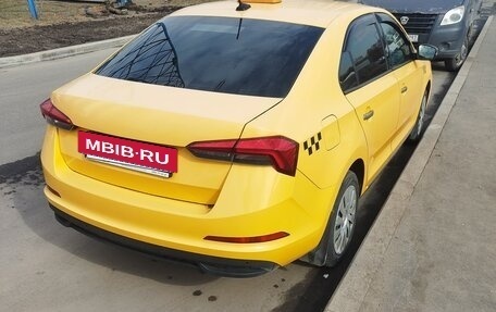 Skoda Rapid II, 2021 год, 1 350 000 рублей, 10 фотография