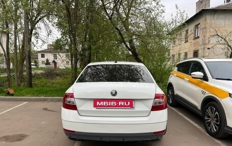 Skoda Octavia, 2019 год, 950 000 рублей, 2 фотография