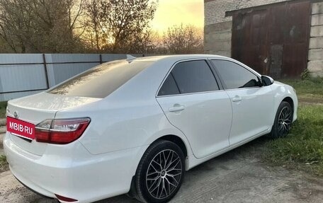 Toyota Camry, 2017 год, 1 730 000 рублей, 4 фотография