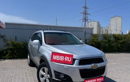 Chevrolet Captiva I, 2012 год, 1 419 000 рублей, 1 фотография