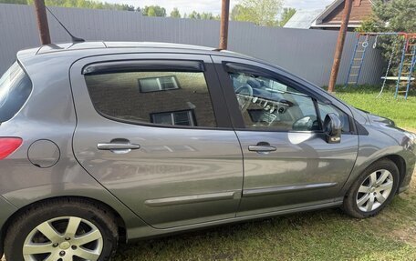 Peugeot 308 II, 2010 год, 610 000 рублей, 3 фотография