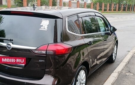 Opel Zafira C рестайлинг, 2014 год, 1 040 000 рублей, 3 фотография
