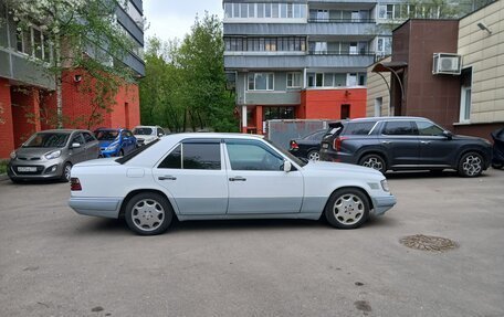 Mercedes-Benz W124, 1993 год, 420 000 рублей, 4 фотография