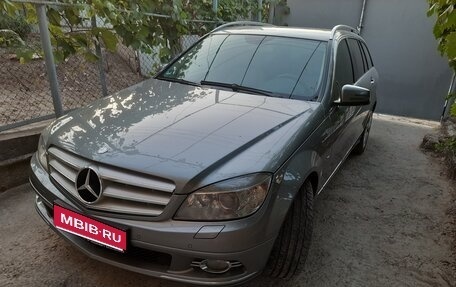 Mercedes-Benz C-Класс, 2008 год, 1 150 000 рублей, 1 фотография