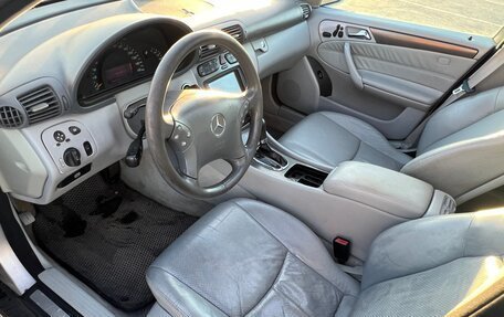Mercedes-Benz C-Класс, 2001 год, 650 000 рублей, 5 фотография