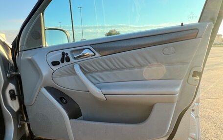 Mercedes-Benz C-Класс, 2001 год, 650 000 рублей, 7 фотография
