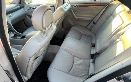 Mercedes-Benz C-Класс, 2001 год, 650 000 рублей, 10 фотография