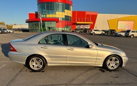 Mercedes-Benz C-Класс, 2001 год, 650 000 рублей, 24 фотография
