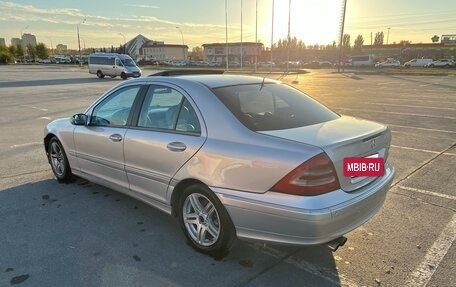 Mercedes-Benz C-Класс, 2001 год, 650 000 рублей, 23 фотография