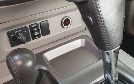 Nissan Patrol, 2004 год, 1 200 000 рублей, 13 фотография