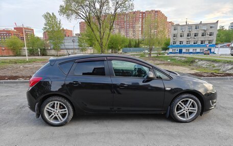 Opel Astra J, 2013 год, 870 000 рублей, 8 фотография
