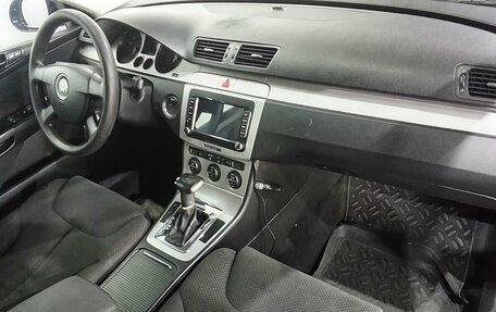Volkswagen Passat B6, 2008 год, 570 000 рублей, 11 фотография