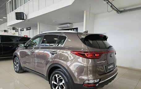 KIA Sportage IV рестайлинг, 2018 год, 2 289 000 рублей, 6 фотография