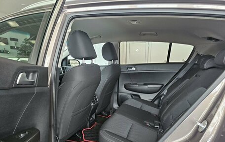 KIA Sportage IV рестайлинг, 2018 год, 2 289 000 рублей, 15 фотография