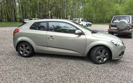 KIA cee'd I рестайлинг, 2011 год, 800 000 рублей, 11 фотография