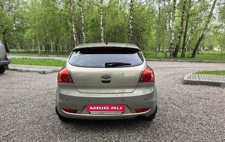 KIA cee'd I рестайлинг, 2011 год, 800 000 рублей, 10 фотография
