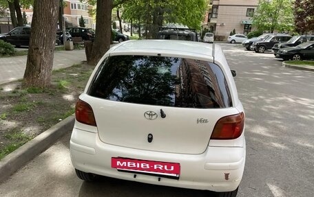 Toyota Vitz, 2002 год, 320 000 рублей, 3 фотография
